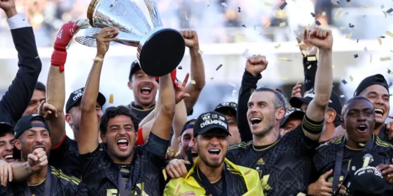 Ba trận chung kết MLS để lại dấu ấn khó phai trong lịch sử giải đấu