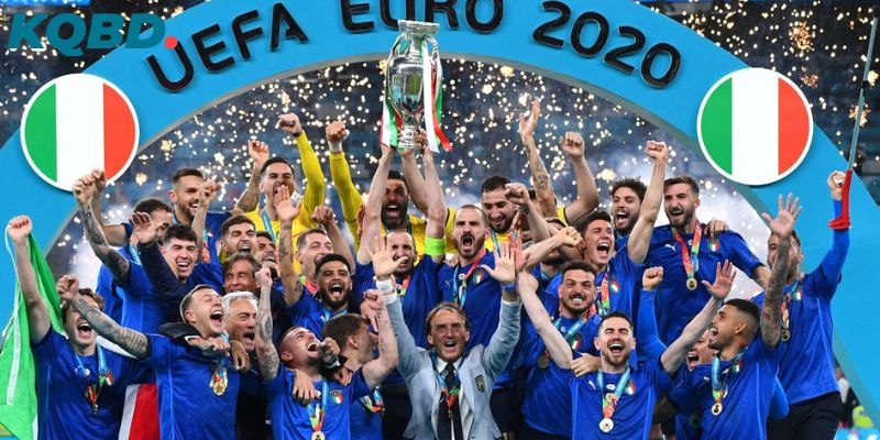 Tổng quan về bóng đá Italia